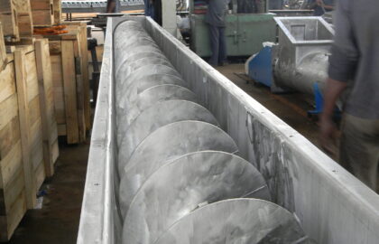 n1 (2) Screw Conveyors